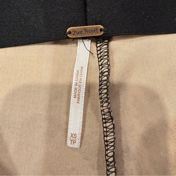 Free People Maura Printed Velvet Flare Pull On Pants Womens XS Brown FloralMulti - Picture 9 of 11